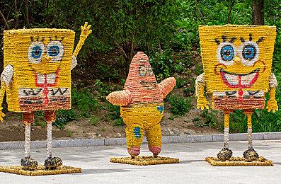 《远征：泥泞奔驰游戏》第一季新增合作＆洞穴探索等